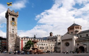 Trento_-_Piazza_Duomo