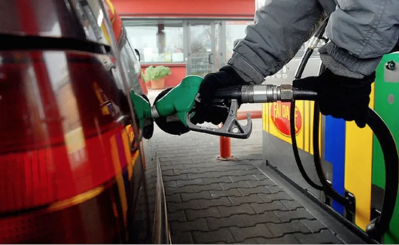 Obbligo esposizione prezzi benzina