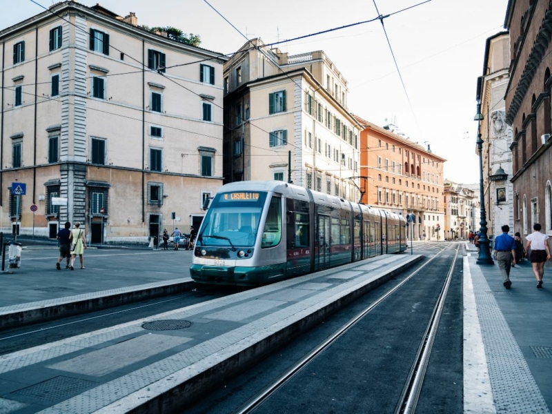 Mezzi di trasporto sostenibili italia europa